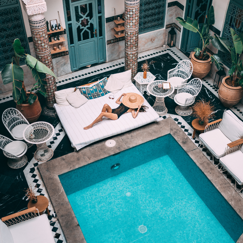 Pools, Hot Tubs & Supplies