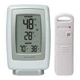 AcuRite 00611 indoor-outdoor thermometer display shows clear temperature readings.