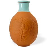 BabaBerry Olla 160oz capacity powering deep-root hydration for large plants.