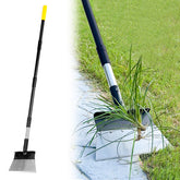 BlumeTrec Garden Flat Shovel with wide blade for efficient weeding and moss removal.