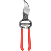 Corona ClassicCUT bypass pruner with red handles enables precise pruning.