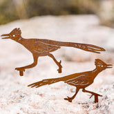 Ecqizer metal roadrunner yard art stake with rust finish for outdoor decor.