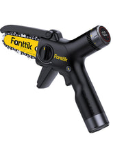 Fanttik TurboLite W10 Apex motor in action delivering quick wood cuts