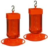 FIRST NATURE 3088 wide-mouth reservoir makes refilling quick and mess-free for busy feeders.