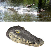 GARTENGERATE pond floating alligator head decoy deters birds with lifelike presence.