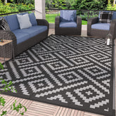 GENIMO outdoor rug 5x8 on patio demonstrates durable waterproof performance.