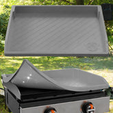 GRIDDLE COVER MAT gray on Blackstone 22-inch fits perfectly, protecting from rust and dirt.