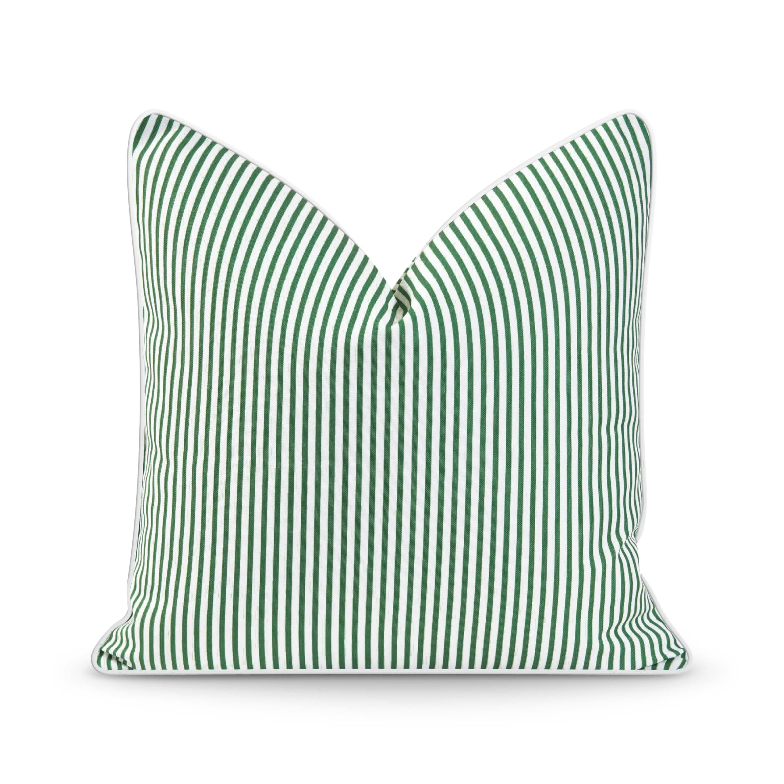 Hofdeco Premium coastal cover front view with green stripe for patio curb appeal