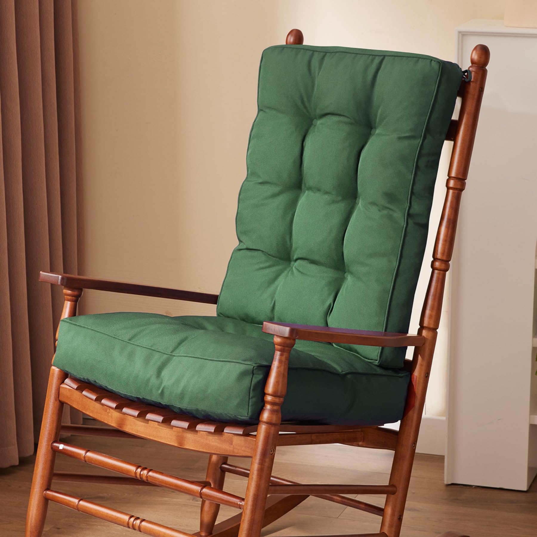 IPYNBAP rocking chair cushion waterproof for outdoor use and easy cleanup.