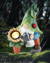 istatue large solar garden gnome figurine for a warm outdoor glow at night.