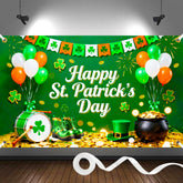 Jaailee St Patrick's backdrop featuring green shamrocks and gold coins for wall decor.