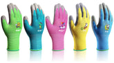 KDK kids gardening gloves in pink with unicorn pattern for light yard tasks