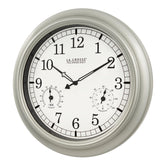 La Crosse Technology WT-3181PL-Q clock face detail with large numerals for easy viewing.