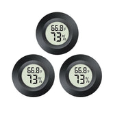 Maiweitong mini round hygrometer three-pack for reliable ambient temperature and humidity monitoring.