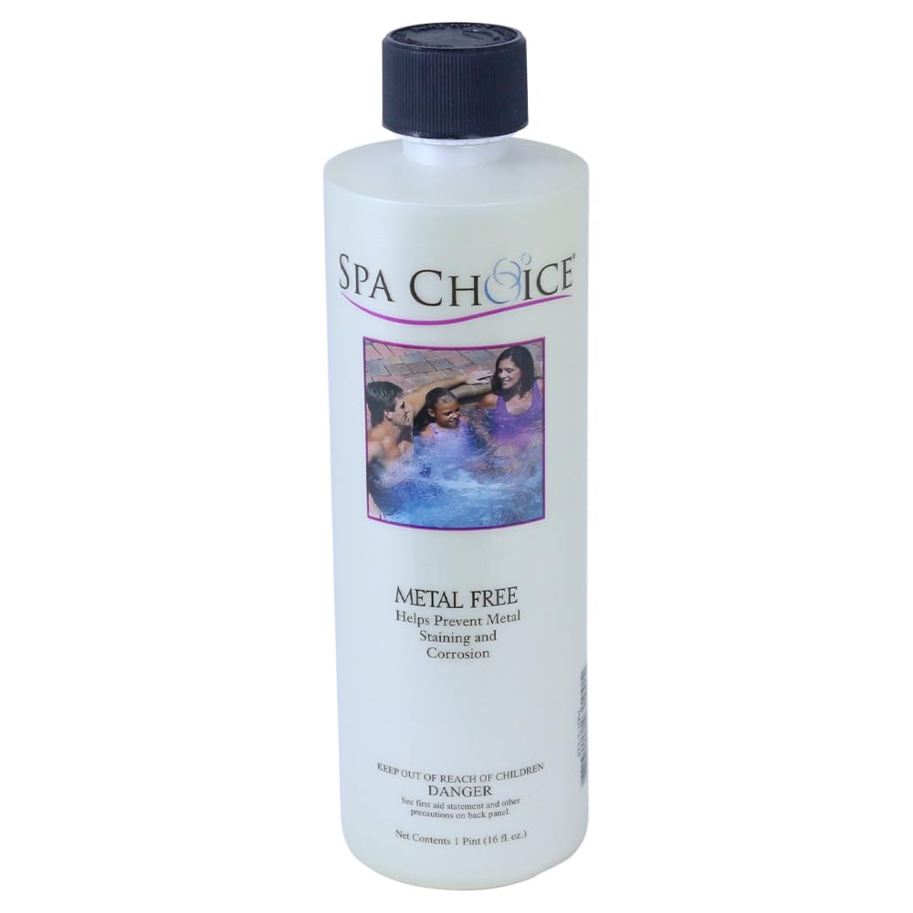 SpaChoice metal-free 1-pint bottle demonstrates stain prevention for spa surfaces.