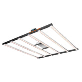 Spider Farmer SE7000 front view showcases bar-style design for even 5x5 ft coverage.