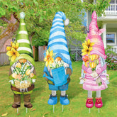 Umigy 3-pcs spring yard gnome signs with stakes brighten the front yard entrance.