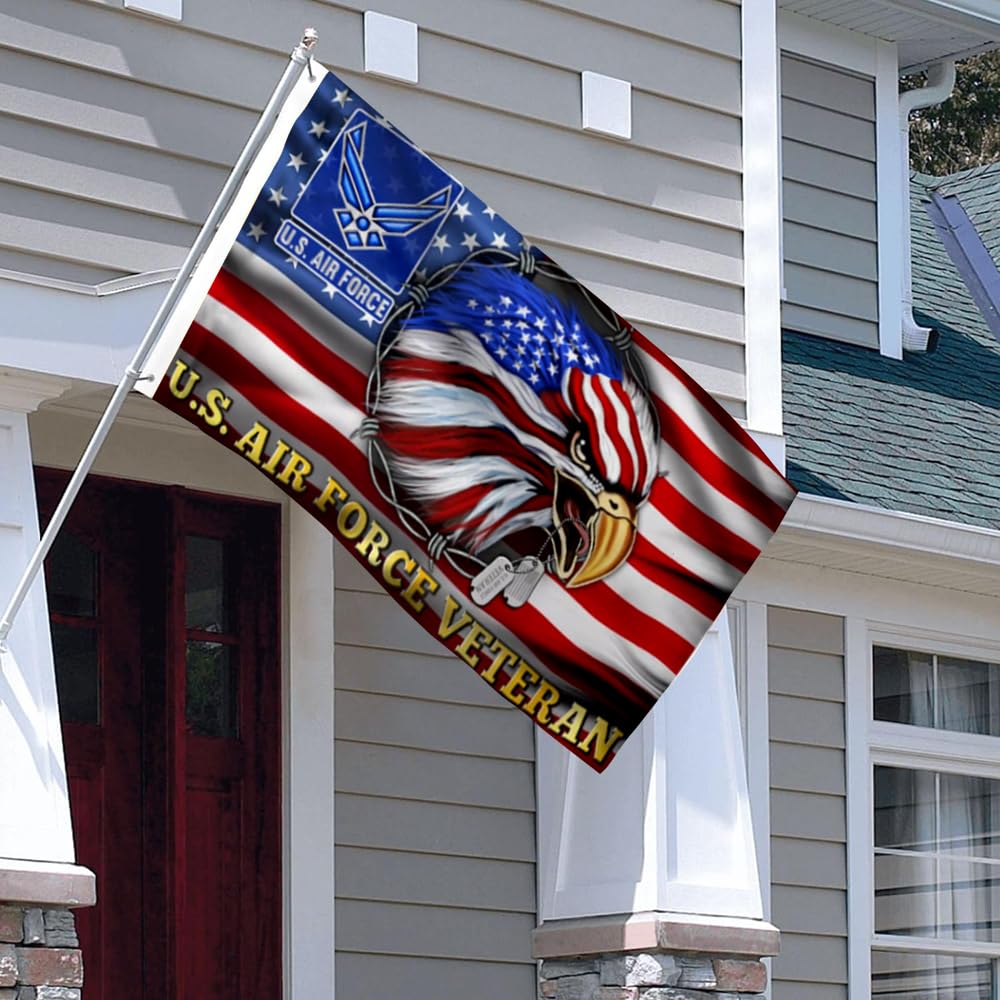 2BUT flag banner with sturdy grommets for easy outdoor hanging.