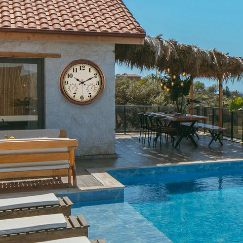 45MinST bronze wall clock with large numerals, easy reading from afar.