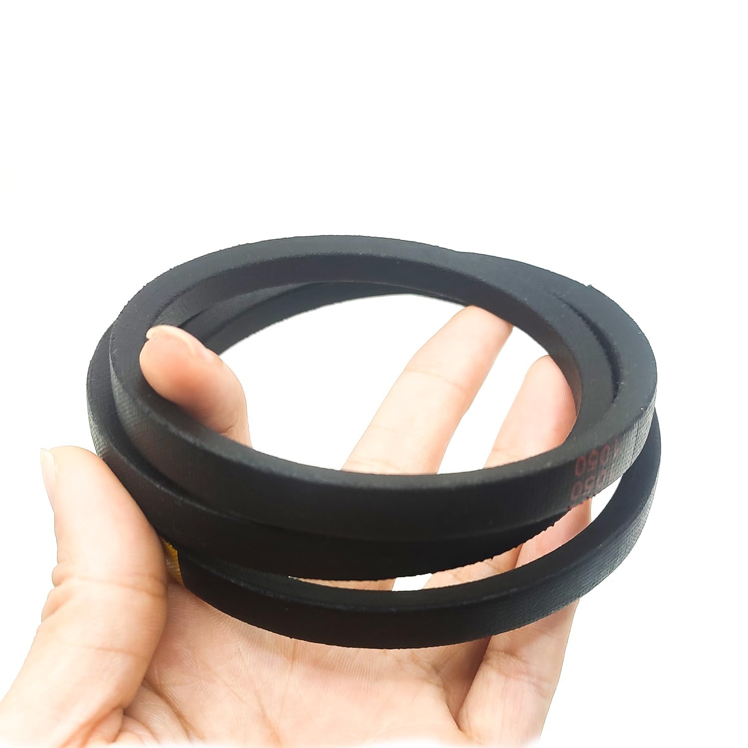 954-04032b edger belt in use on a yard project for reliable performance