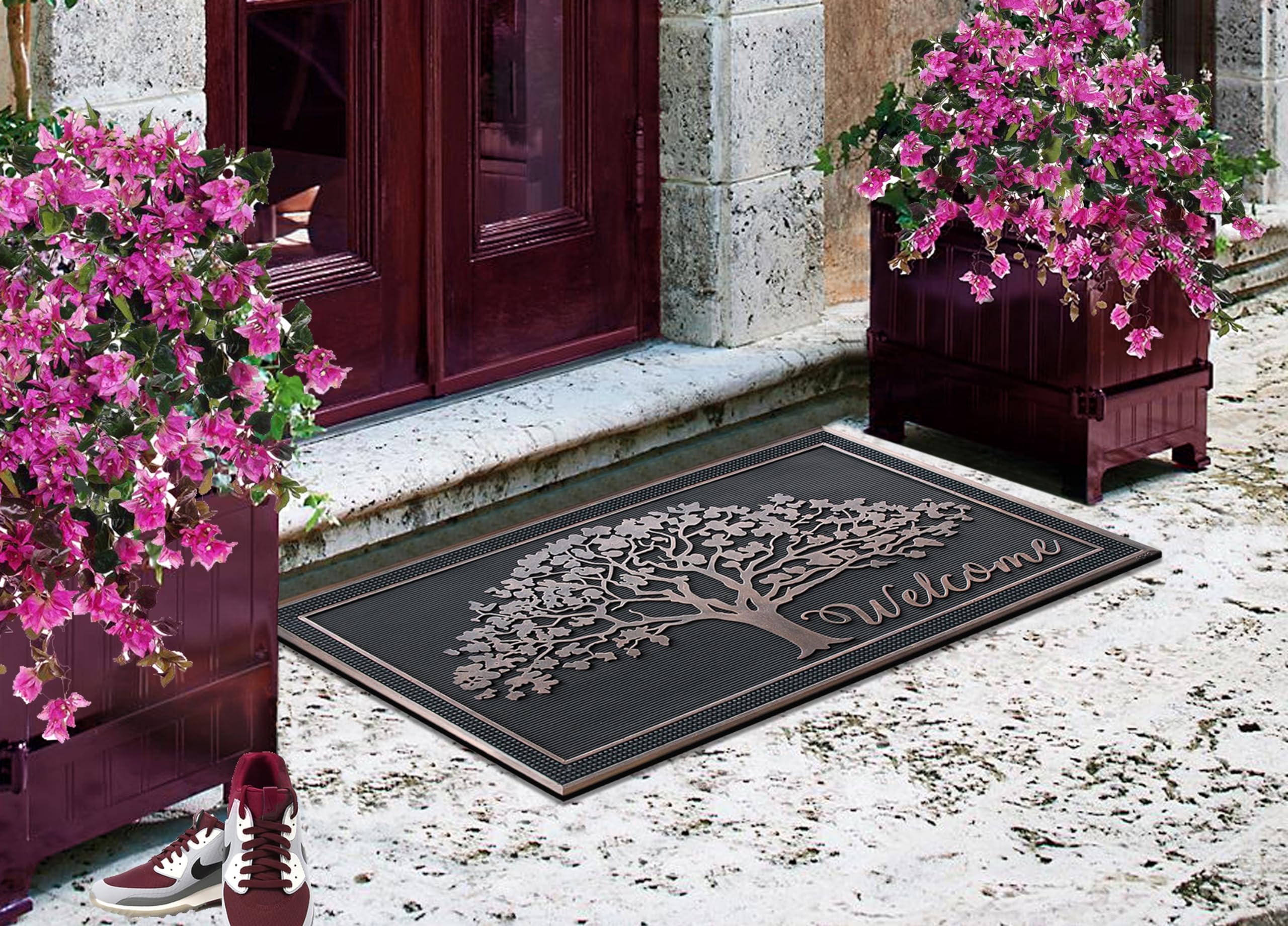 A1 Home Collections outdoor entry mat suitable for patios and walkways in all weather.