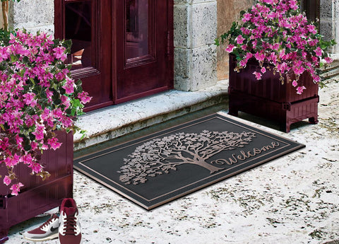 A1 Home Collections outdoor entry mat suitable for patios and walkways in all weather.
