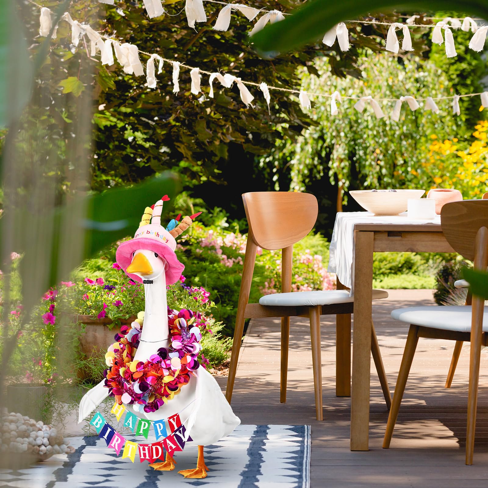 Abbylike Outdoor goose statue decoration enhances garden party ambiance