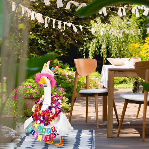 Abbylike Outdoor goose statue decoration enhances garden party ambiance