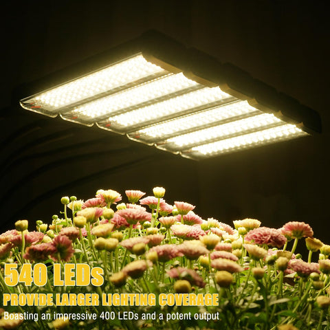 Abriselux full-spectrum LED light delivers sunlike wavelengths for growth.