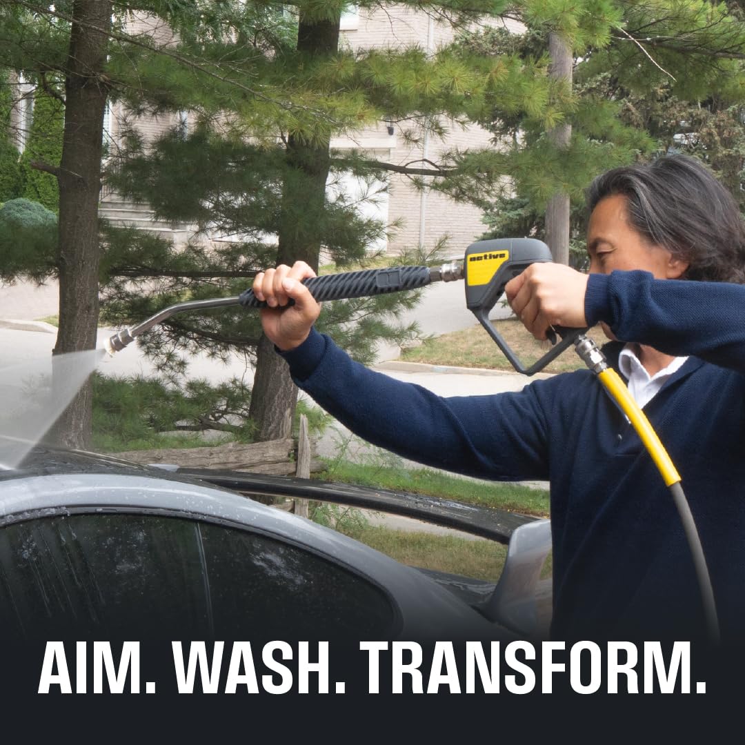 Active extension lance ergonomic bend improves control for precise cleaning angles.