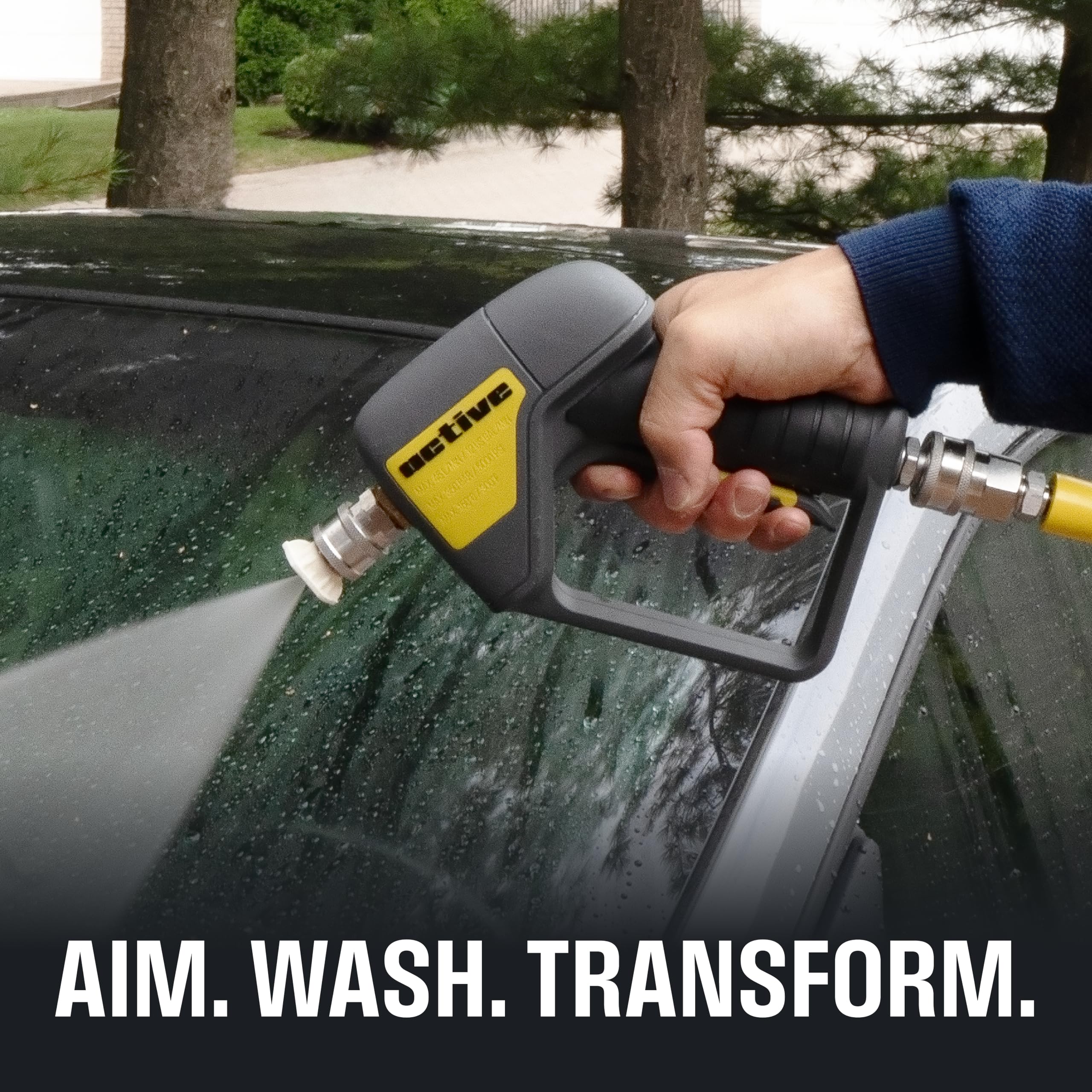 Active Swivel Gun soft-grip trigger enhances comfort for extended washes.