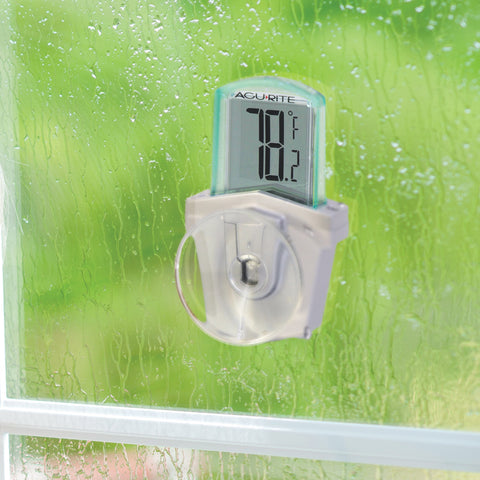 AcuRite 00799 window unit with suction mount for secure, easy placement
