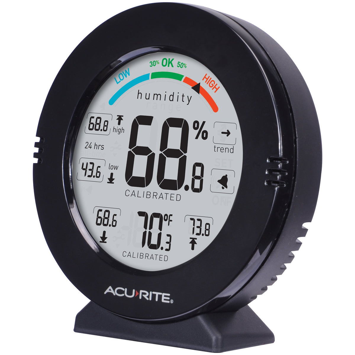 AcuRite 01080M front display shows temperature and humidity for quick comfort checks.