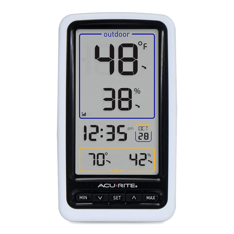 AcuRite 01136M 1-inch outdoor temperature digits are easy to read.