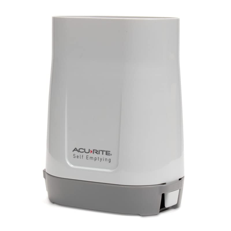 AcuRite weather tool makes a practical gift for gardeners.