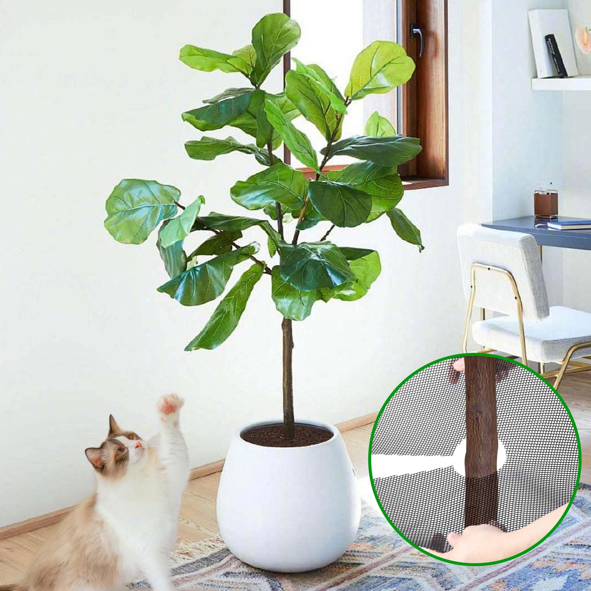 Adnee easy-install plant cover fits most pots.