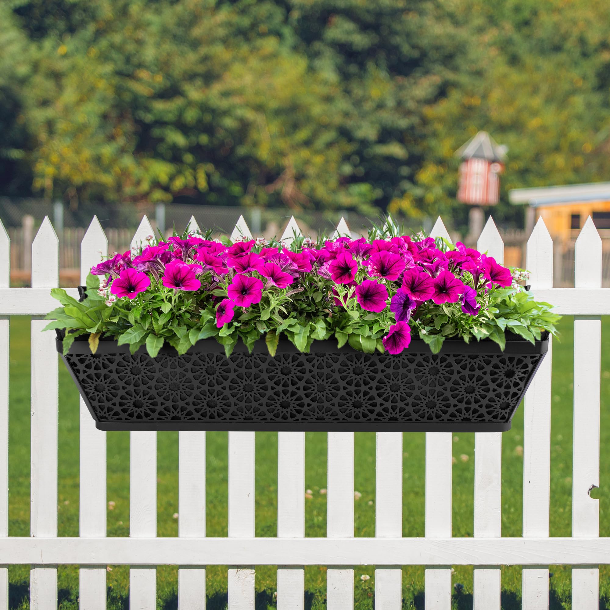 Adnee liners suitable for garden, balcony, and decorative hanging baskets.