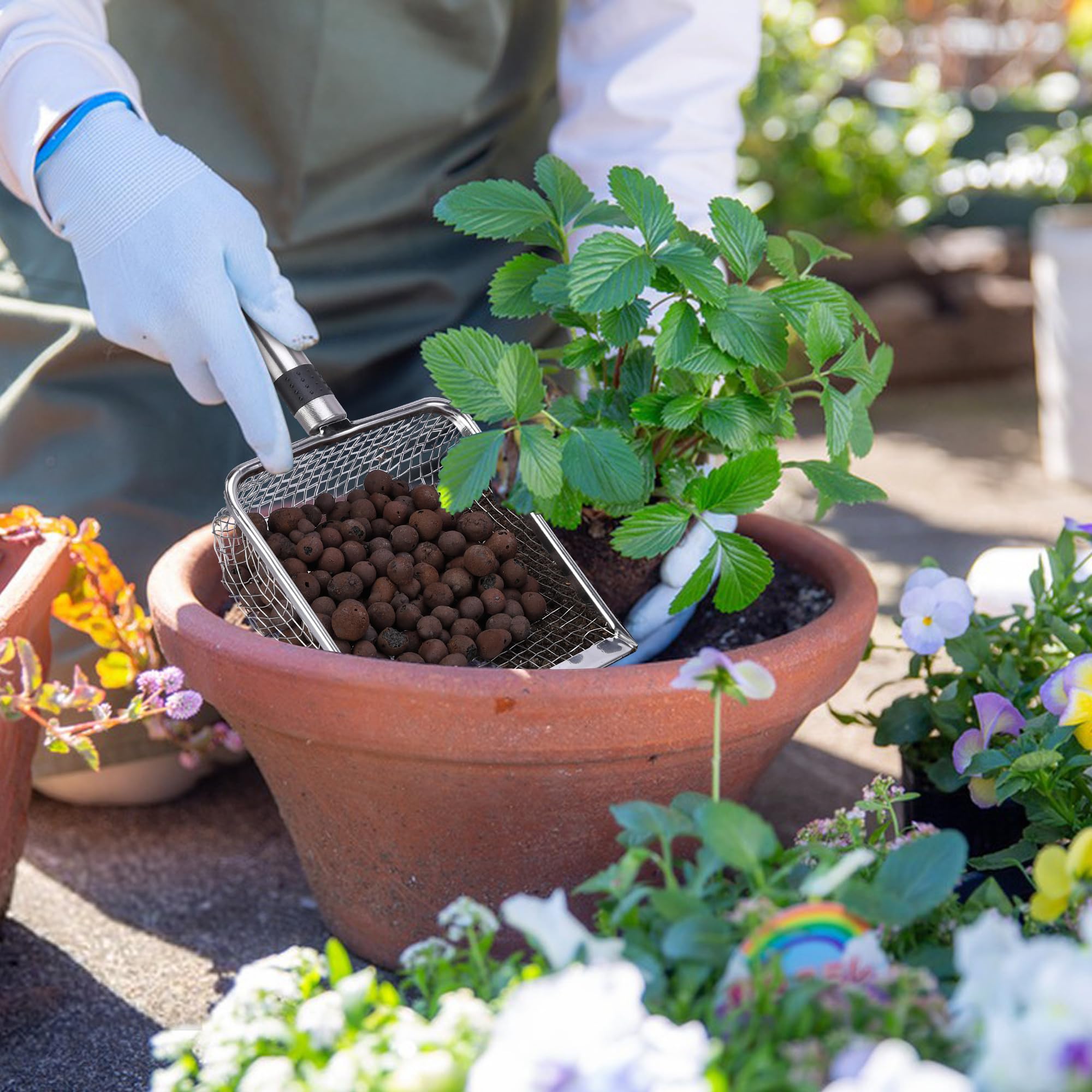 Adnee multi-purpose garden sifter suitable for sand, dirt, and compost.