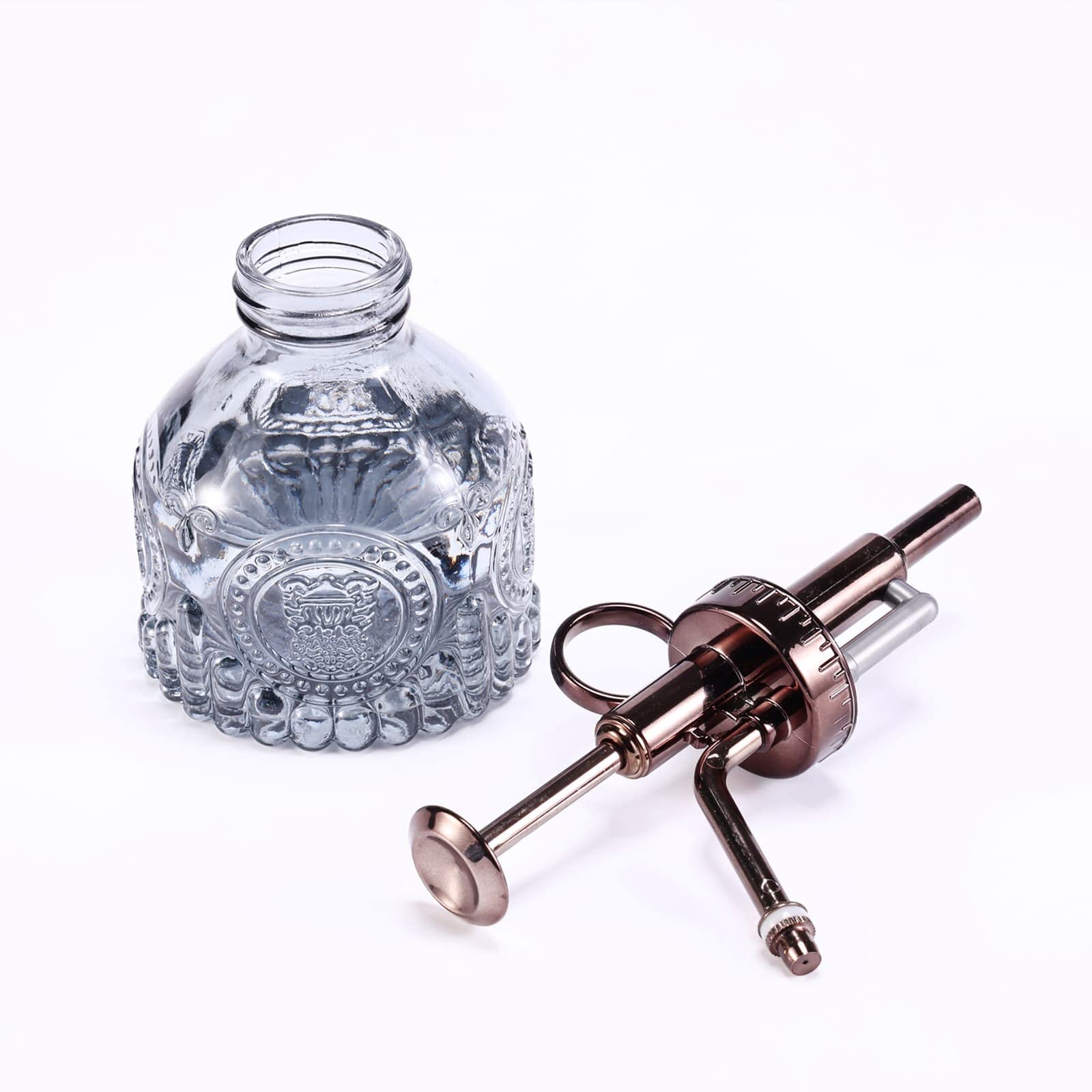 Aebor glass plant mister suitable for indoor and outdoor use on plants.