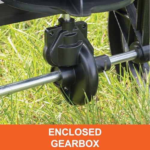Agri-Fab 45-0566 built-in side deflector directs material flow precisely.