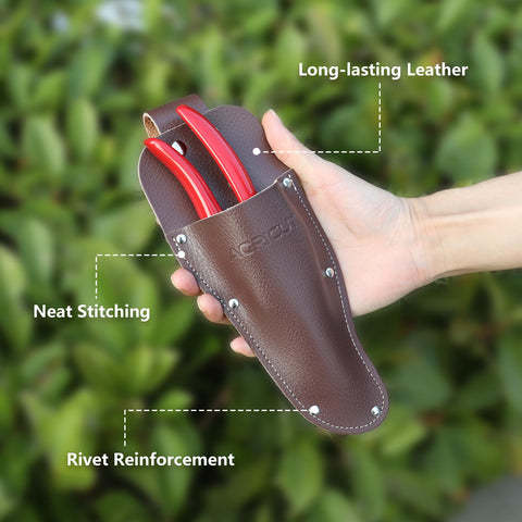 AGRICUT teflon-coated blade resists rust for smooth pruning sessions.