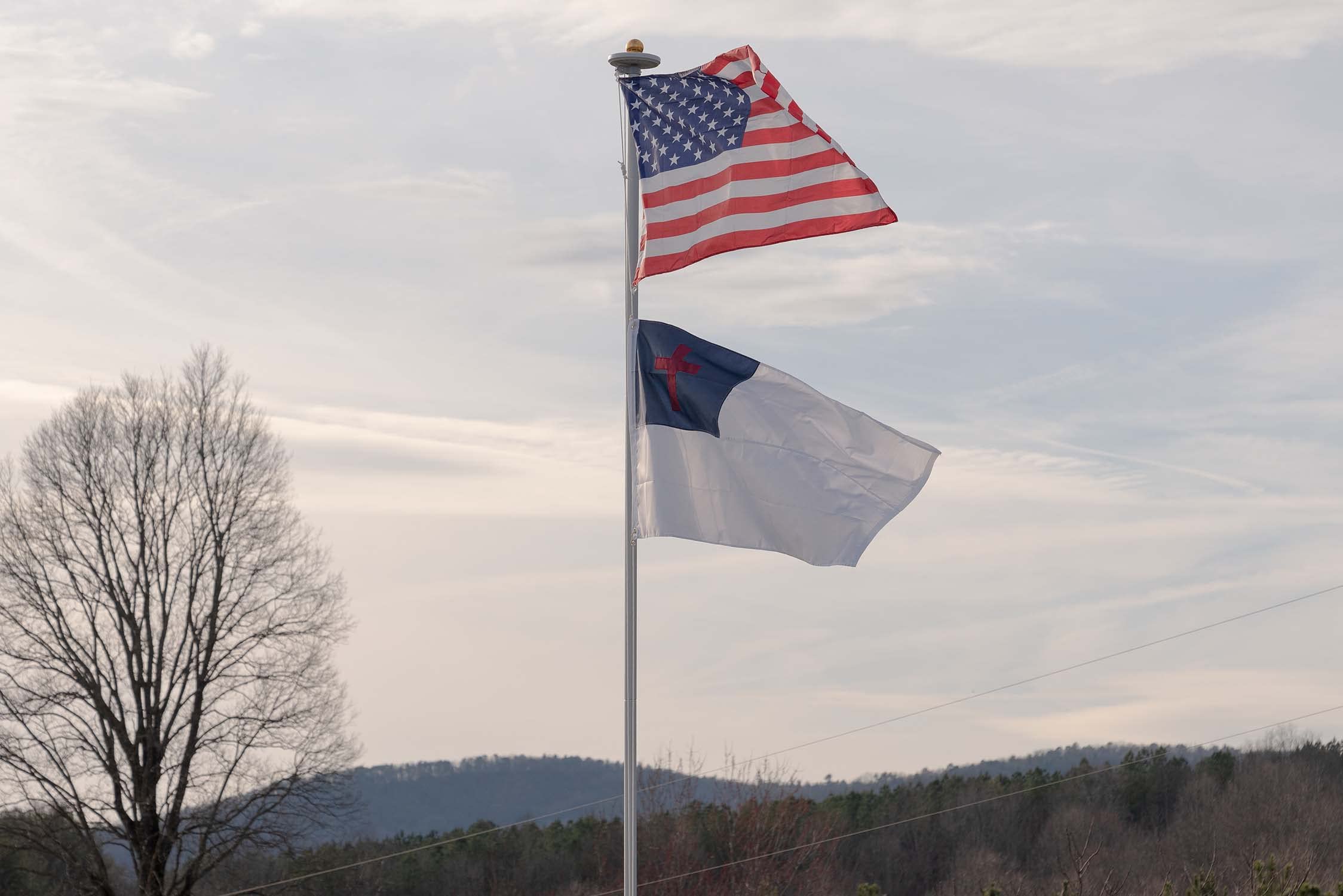 AGUIFLGS USA-made flag supports local craftsmanship and pride