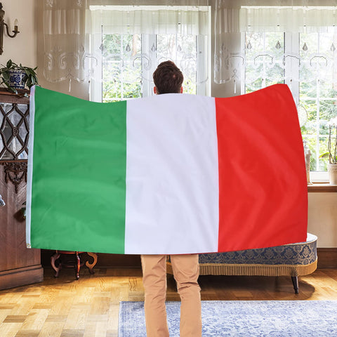 AhfuLife bright-printed Italy flag ideal for national day celebrations.