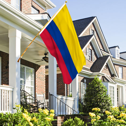 AhfuLife Colombia flag outdoor-ready fabric resists fading in sunlight.