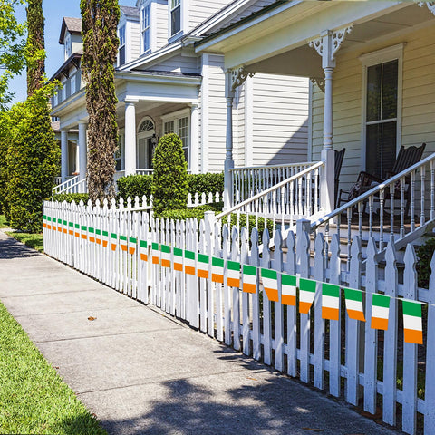 Long 33 ft bunting offers wide coverage for decor.