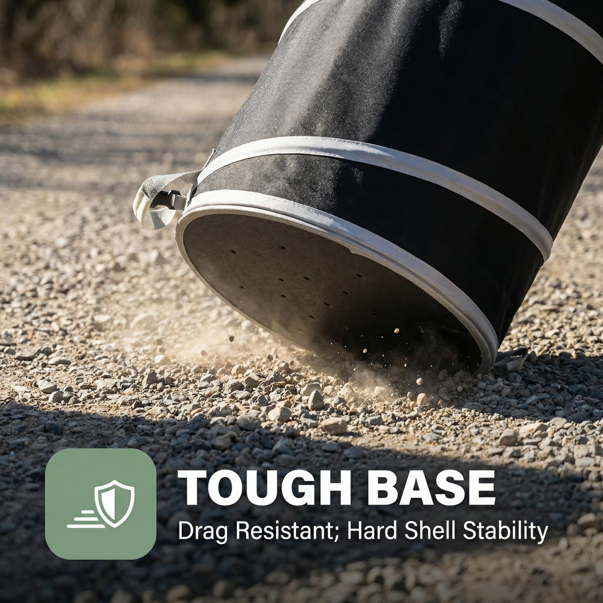 AIFLAG collapsible trash can with zipper lid seals odors and prevents spills.