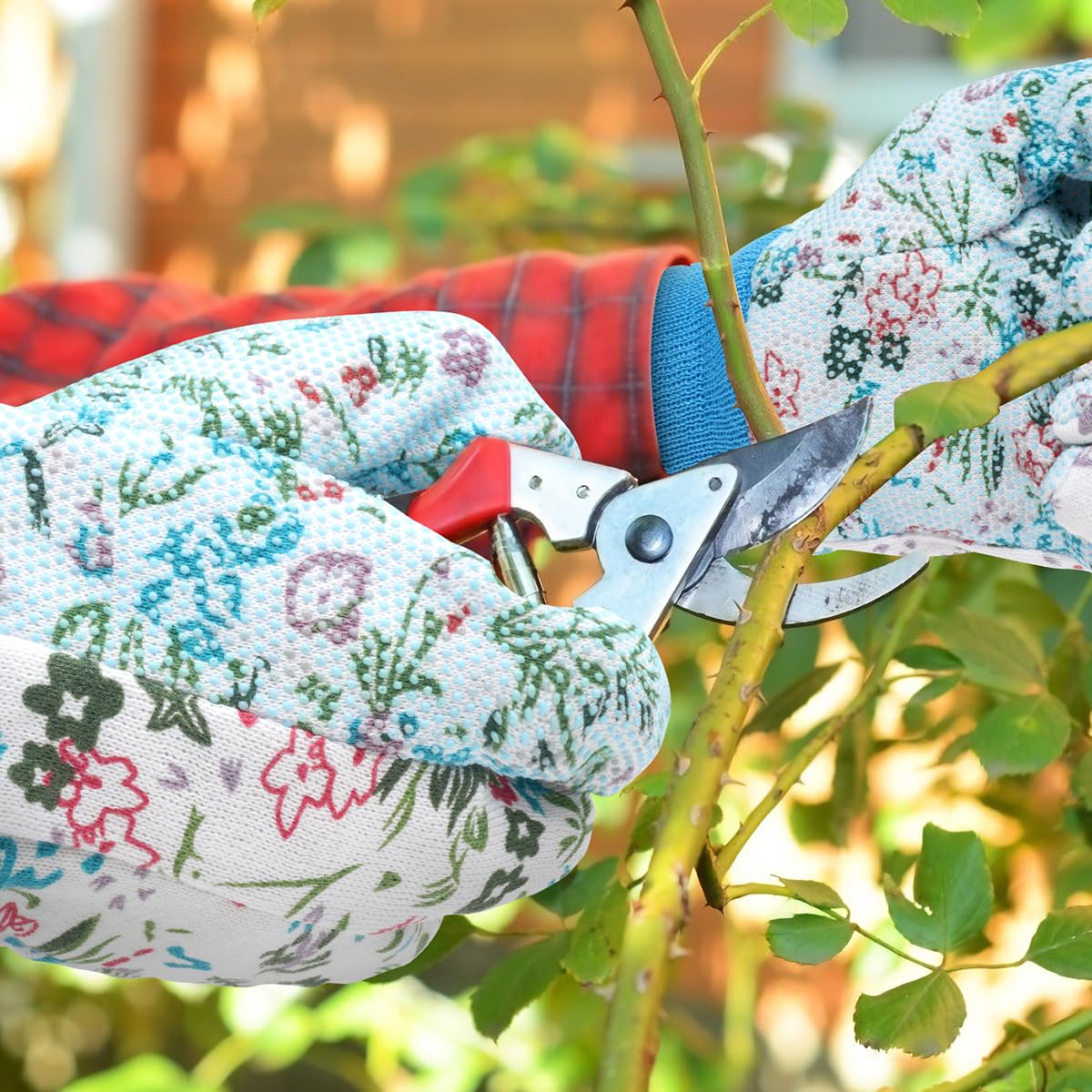 Ainiv women’s gardening gloves ready for indoor and outdoor use