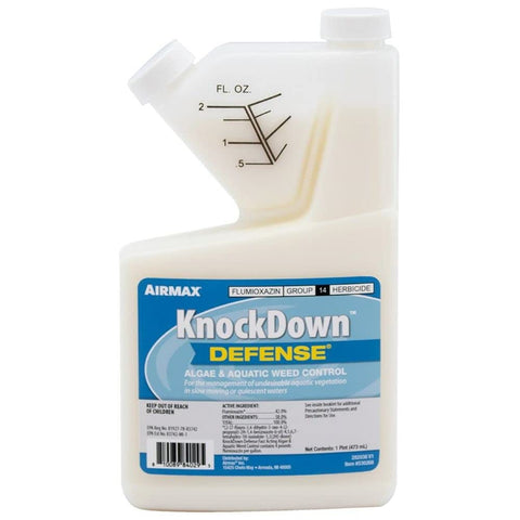 Airmax KnockDown Defense bottle pour showing easy dosing for pond care