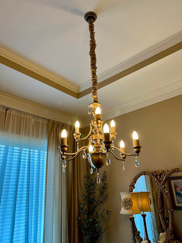 Aiskaer Angel Tears series crystal pendant reflecting light