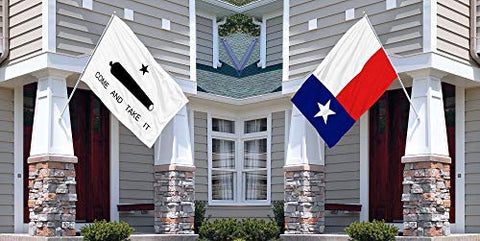 Aisto 3-piece flag set ready for indoor or porch display.